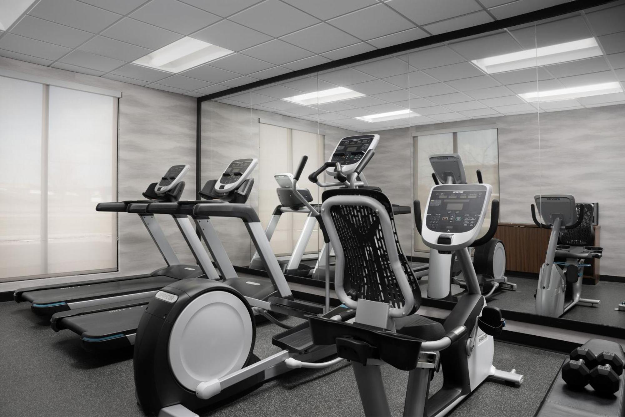 Fairfield Inn & Suites By Marriott Sioux Falls Airport Екстериор снимка
